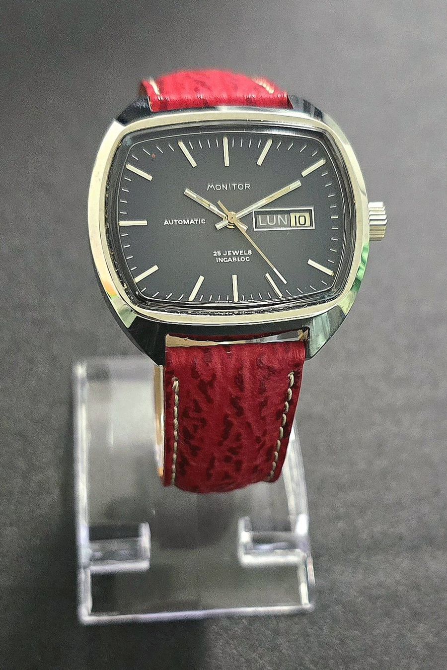 Montblanc Orologi: MONITOR 25 JEWELS INCABLOC AUTOMATIC DAY-DATE – Usato da Neftenbach venduto da Taschen-Uhren 2