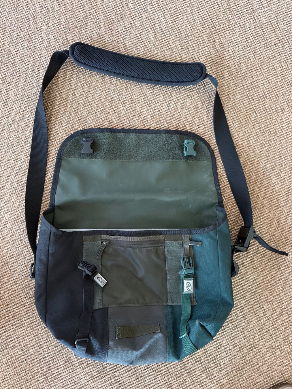 Timbuk2 Taschen: Umhängetasche Timbuk2 – Gebraucht aus Rothenfluh von hegy 2