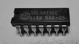 SCL4073BE Triple Nand Gate - 18 Stück
