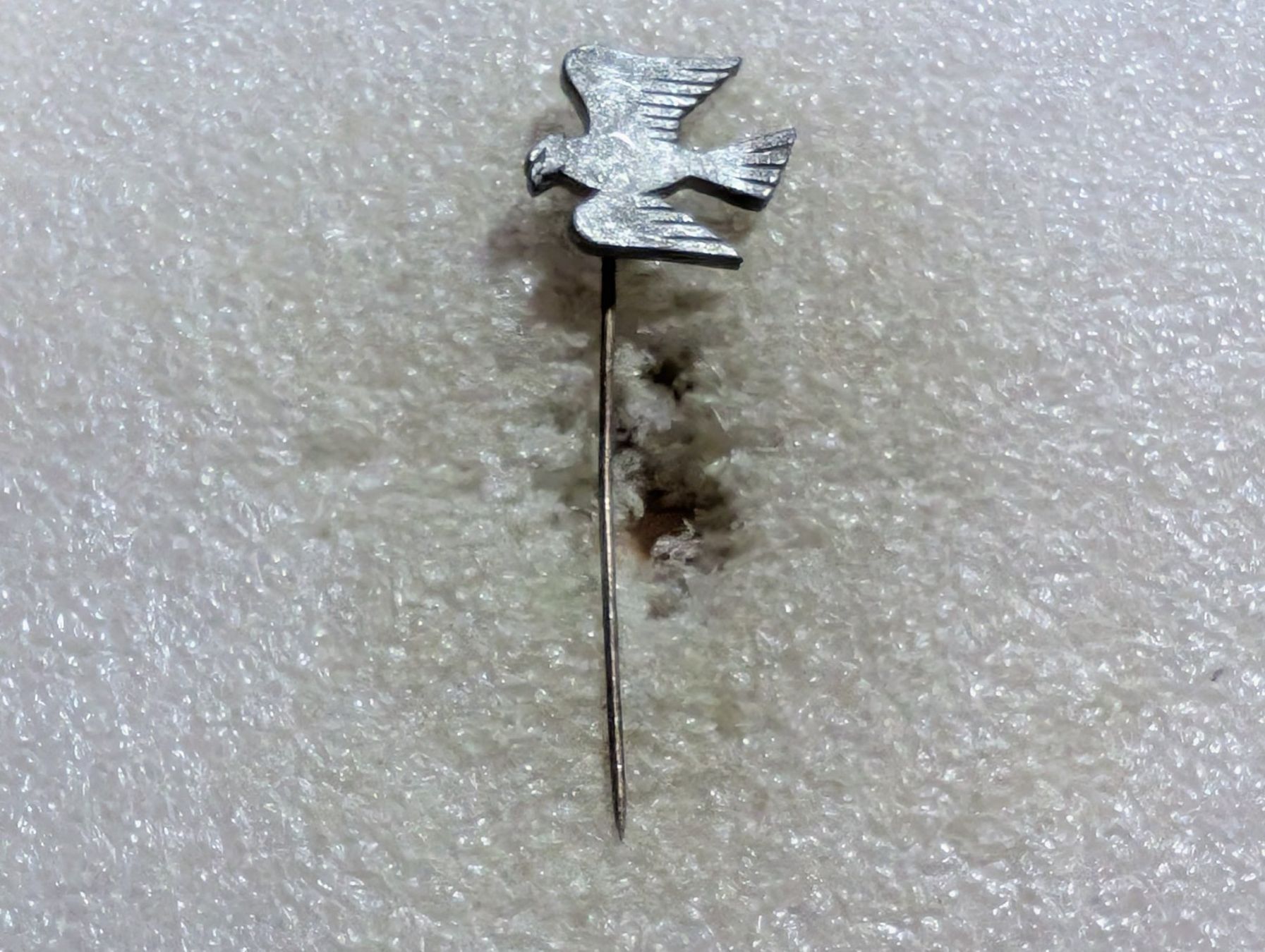 Placchette & Badge: Ansteckpin 39: – Usato da Oppligen venduto da Pin-Fall-Shop