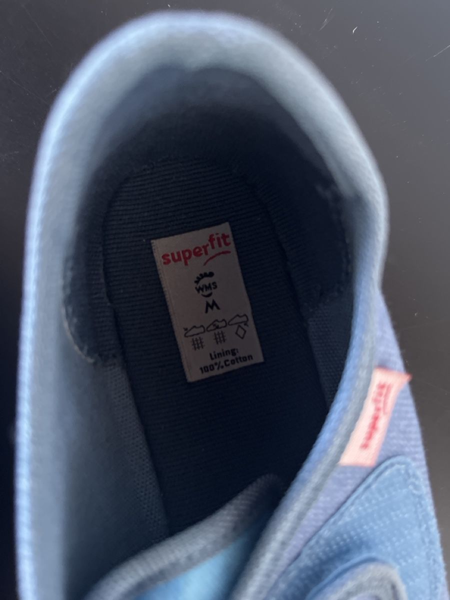 Superfit Scarpe per ragazzi: Hausschuhe Größe 34, superfit – Usato da St. Gallen venduto da chrismotov 1