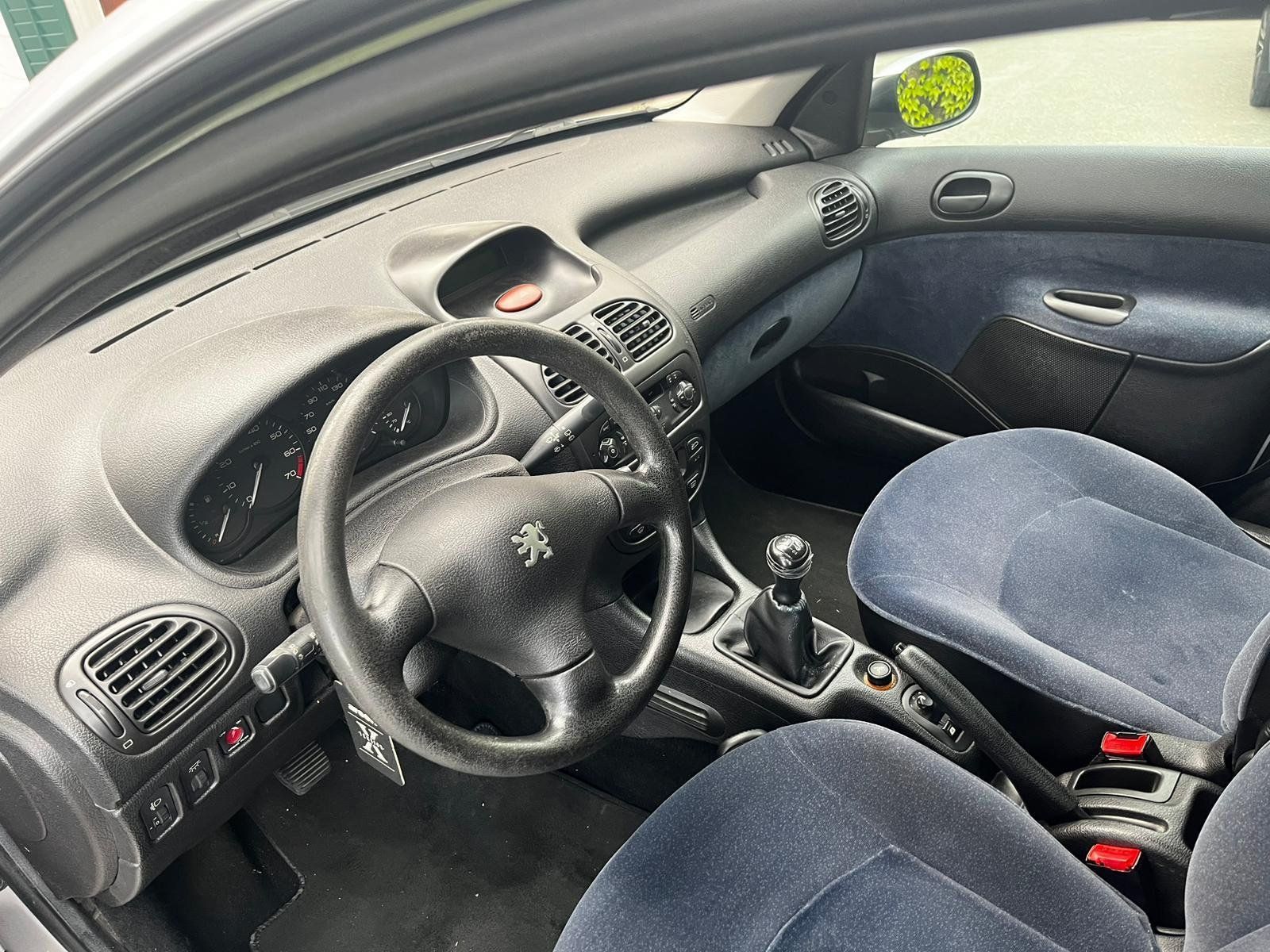 Peugeot Autos: Peugeot 206 – Defekt aus Oerlingen von Nils4442 6