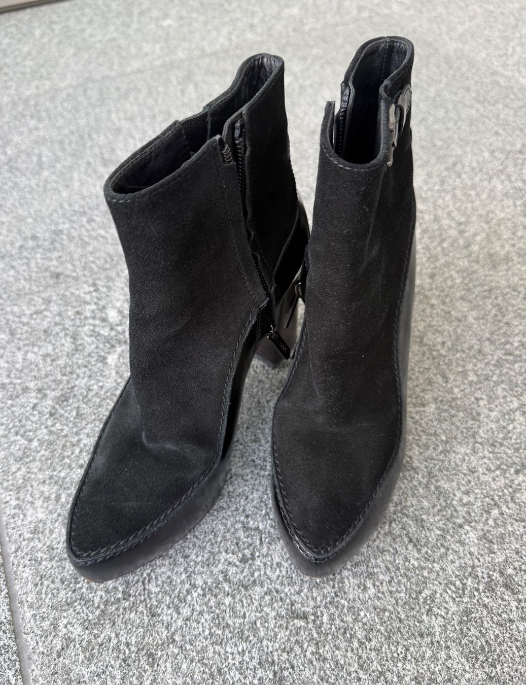 Tod'S Scarpe da donna: Tods Stiefeletten GR 37.5 – Usato da Wangen SZ venduto da case690