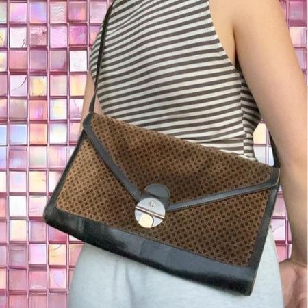 Umhängetasche Aigner braun schwarz Metallverschluss