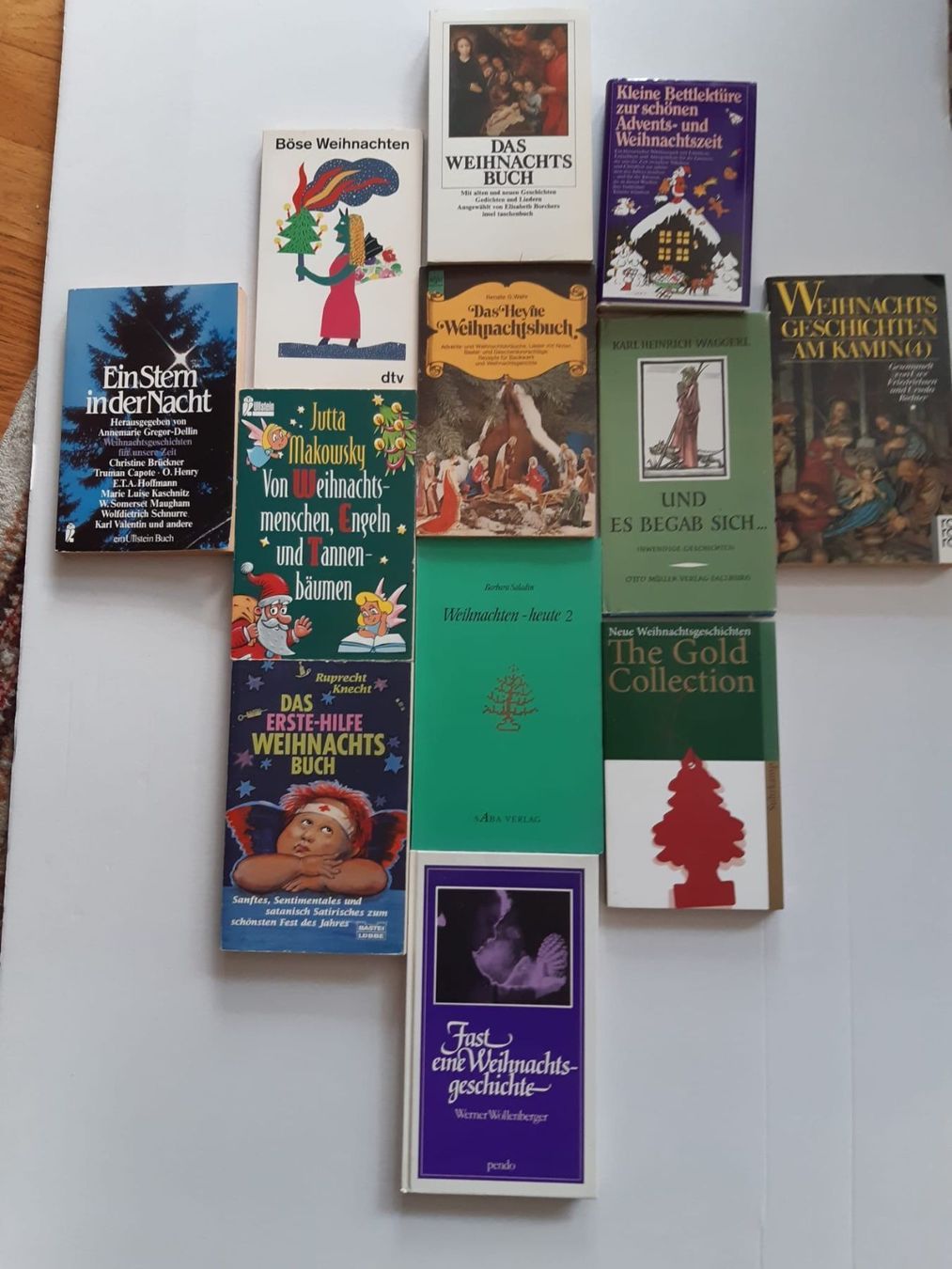 Libri: 12 Bücher mit Weihnachtsgeschichten – Usato da Luzern venduto da Sontru