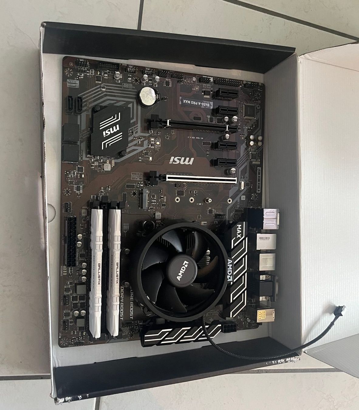PCs: Bundle Computerzubehör – D'occasion à Sarnen par hoe_g9zm