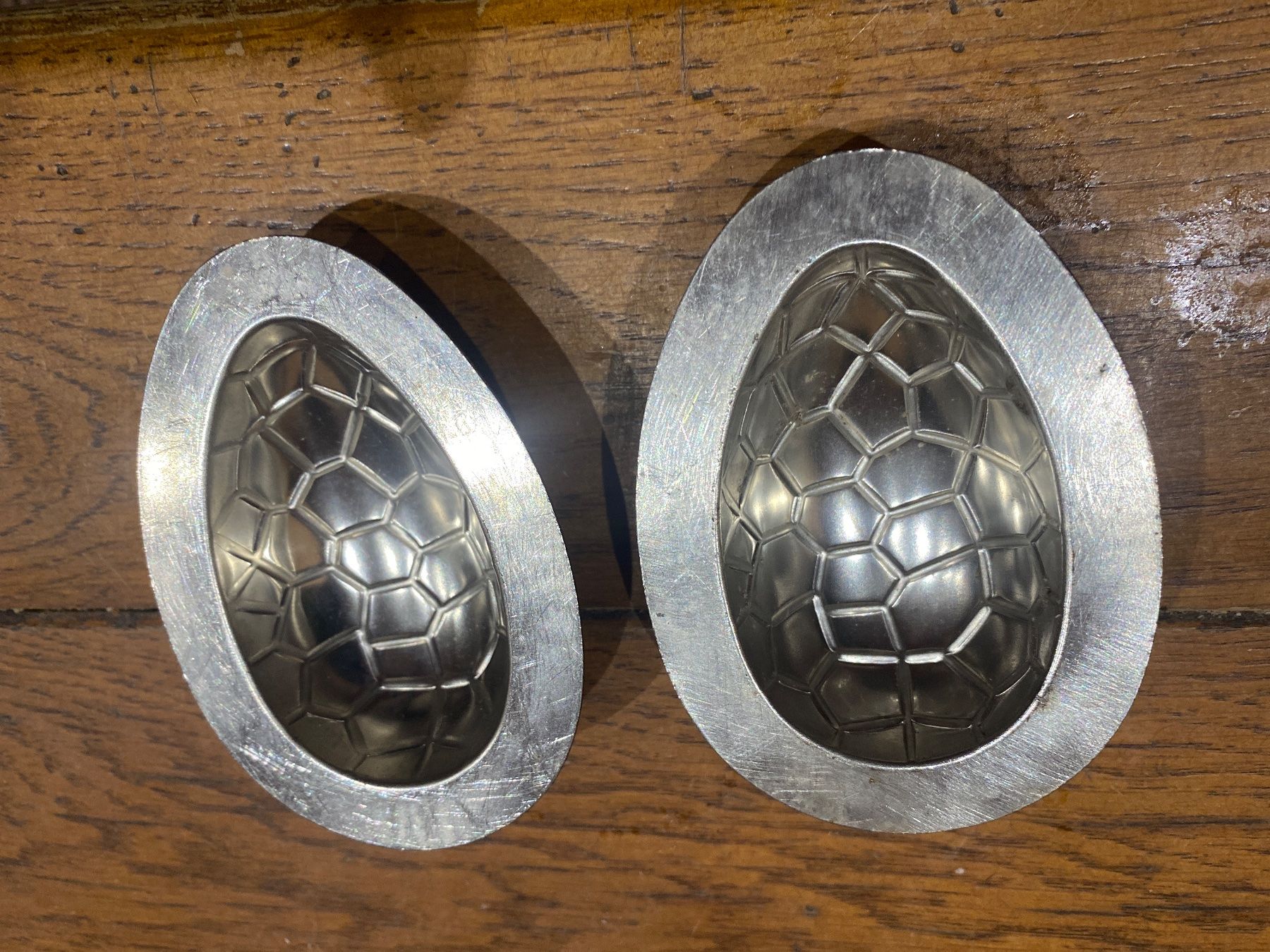 Teglie da forno: Moule chocolat schokoladenform œuf 7cm – Usato da Lajoux JU venduto da Briard0 1