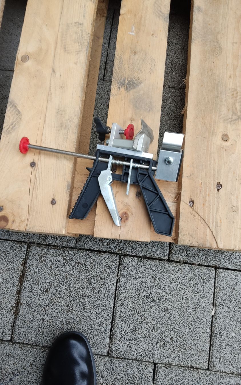 Verande & Tende da sole: Gestängespanner Marke Güsto – Usato da Zunzgen venduto da flockahug 1