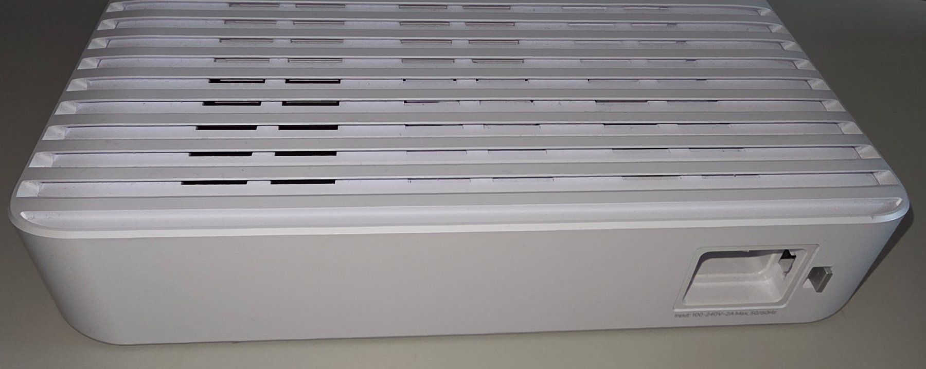 Unifi Modems & Router: Unify USW-Pro-8-POE – Gebraucht aus Amriswil von Csax 1