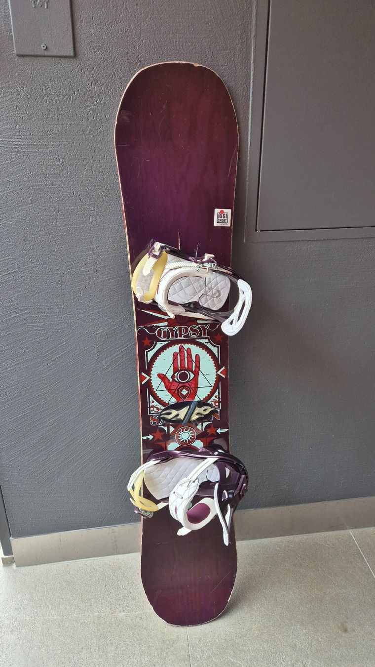 Salomon Boards: Salomon Snowboard + Bindung – Gebraucht aus Immensee von mel_8vx6