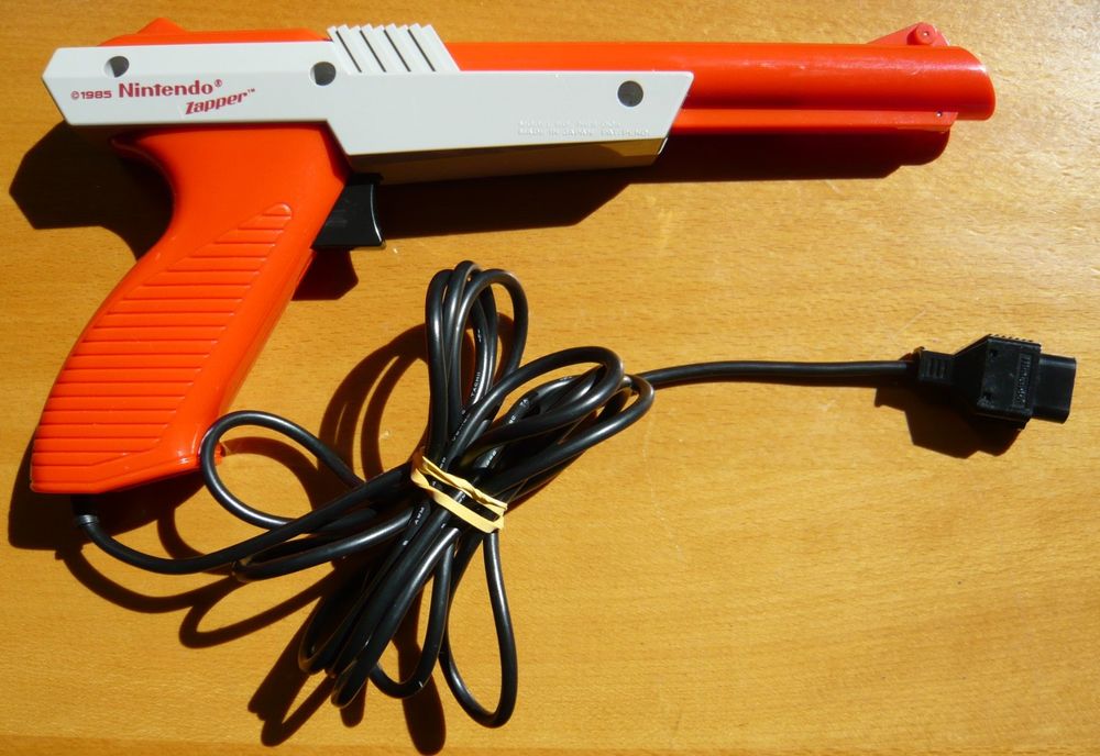 Nintendo Zapper NES, console rétro, vintage gaming! (D'occasion) à Onex ...