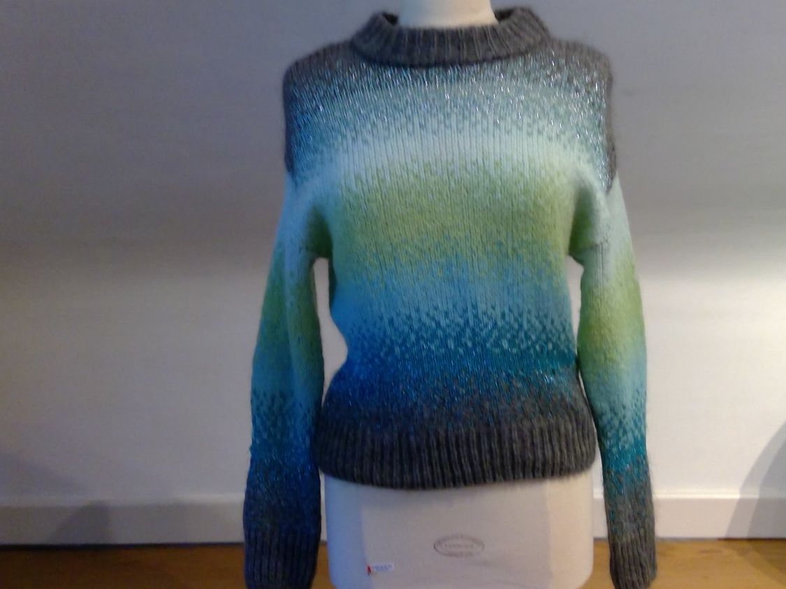 Pulls & Sweat-shirts: Damen Pullover – D'occasion à Basel par Merlin97