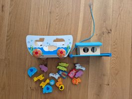 Hape Nachzieh-Arche Noah aus Holz - 12 Mt +