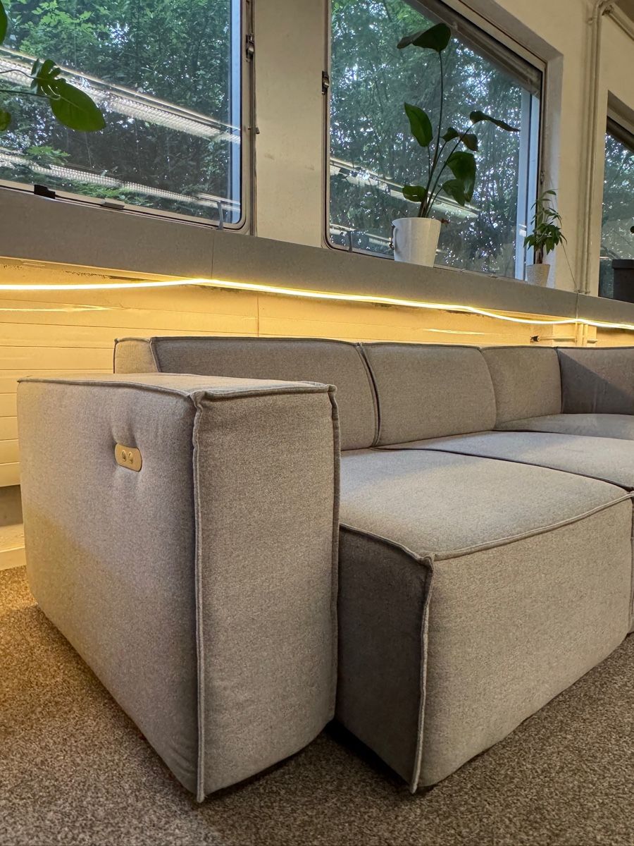 Divani: Ecksofa Hellgrau mit elektro Bettfunktion – Usato da Fehraltorf venduto da Sofalab.swiss 6