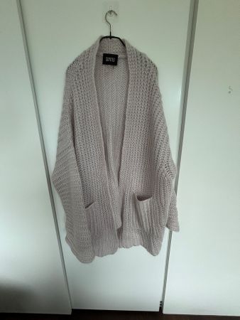 Cardigan SLYO10 rosa Grösse OS sehr guter Zustand