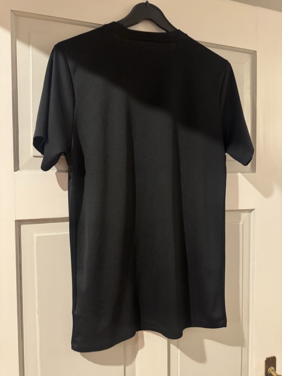 Nike T-shirt: Nike Shirt – Usato da Kreuzlingen venduto da eli_qm8d 1