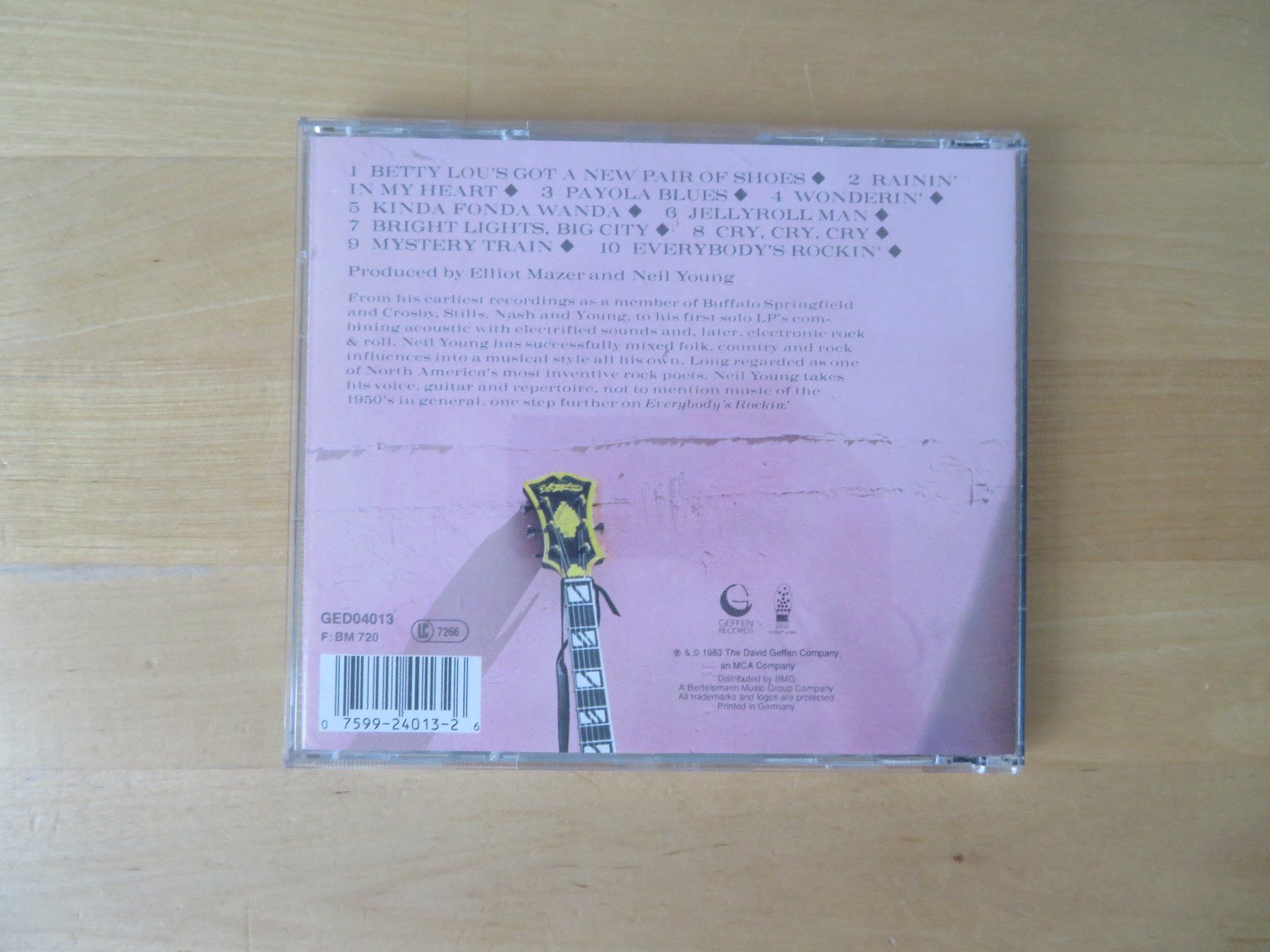 CD: NEIL YOUNG "Everybodys Rocking" – Usato da zürich venduto da Goldimmund 2