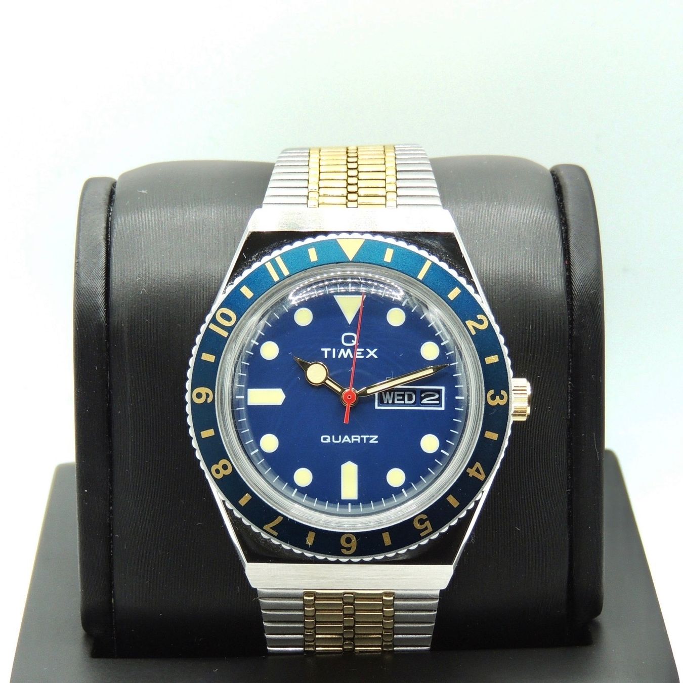 Uhren: Montre Time Q Reissue blue bicolor – Neu (gemäss Beschreibung) aus Lausanne von DuGoutetdesCouleurs