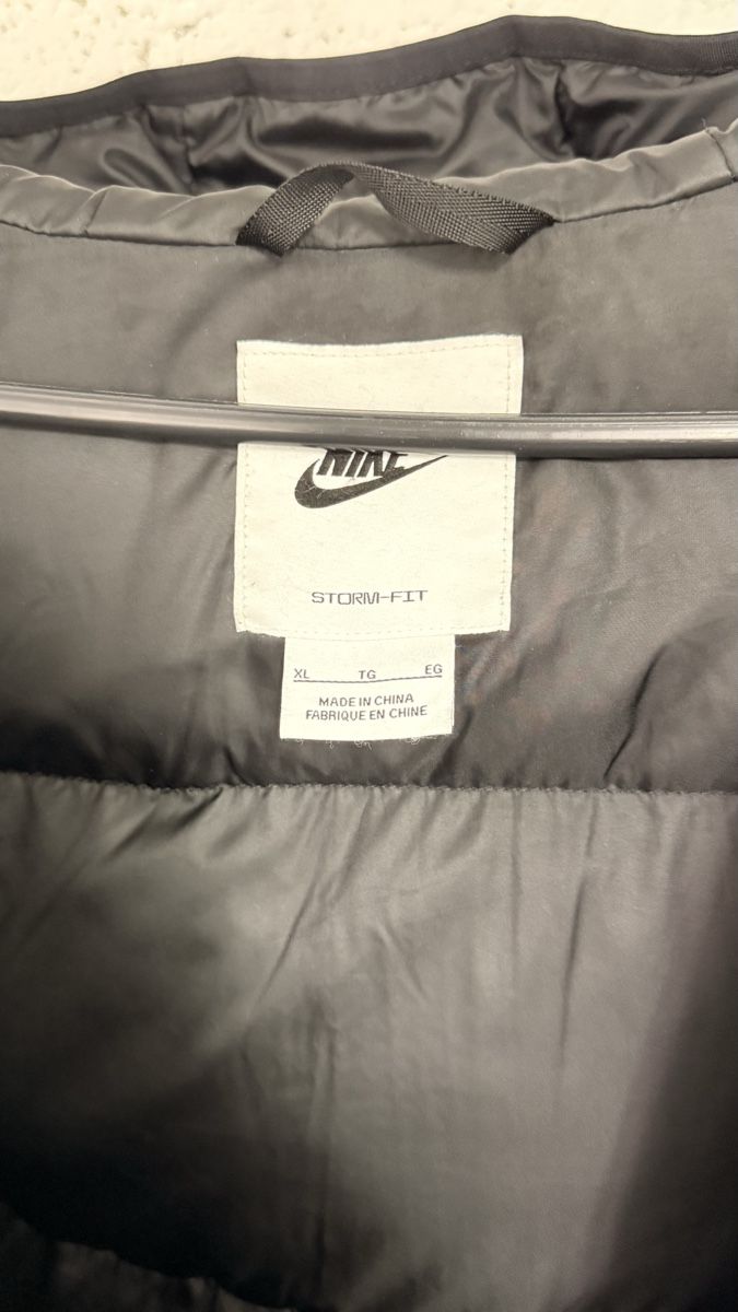 Nike Jacken: Nike Jacke – Neu (gemäss Beschreibung) aus Laupen BE von La_Vida_Loca1986 2