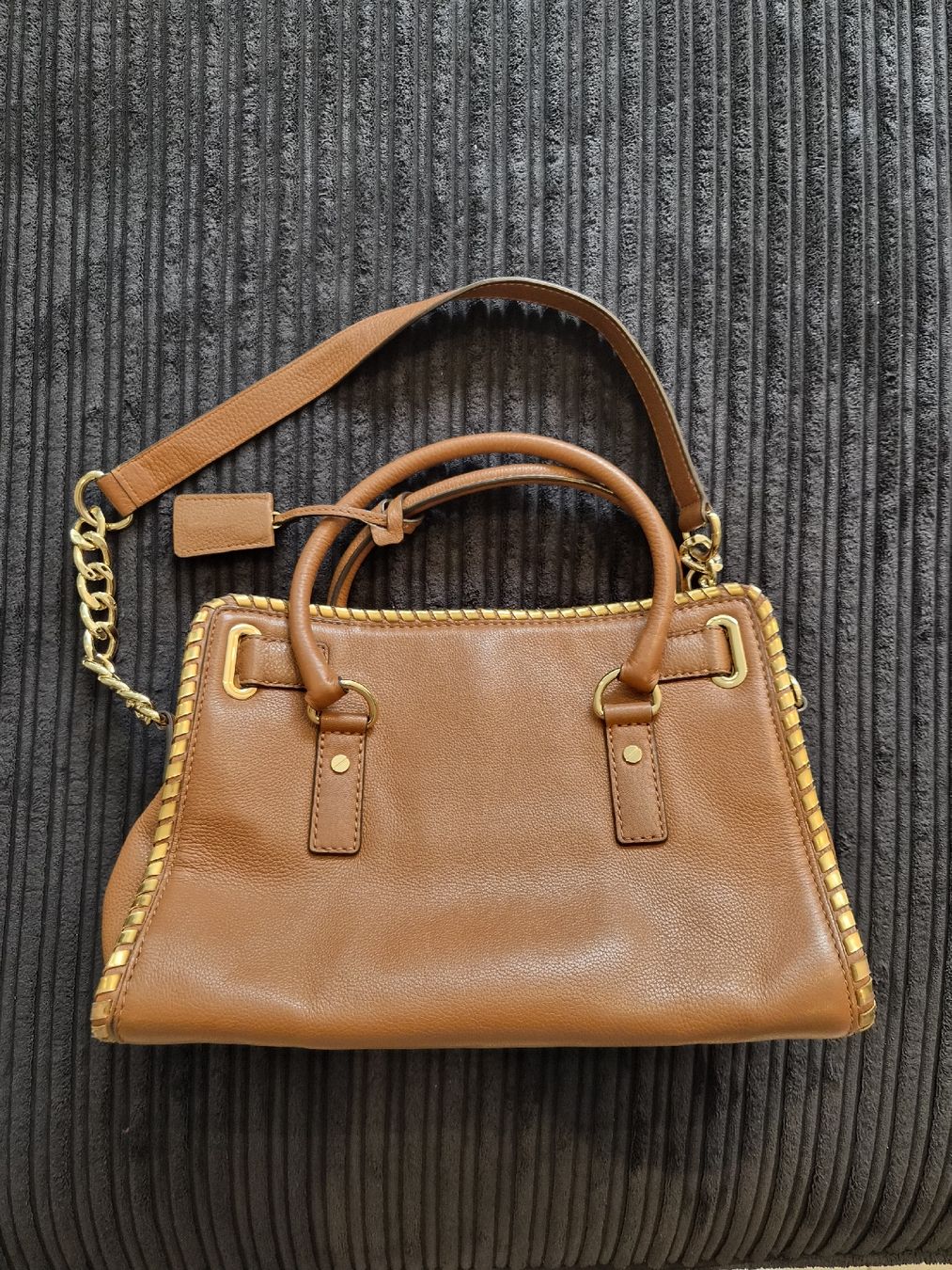 Michael Kors Borse da donna: Michael Kors Crossbody Handtasche – Nuovo (secondo la descrizione) da Volketswil venduto da SecondHanderia 1