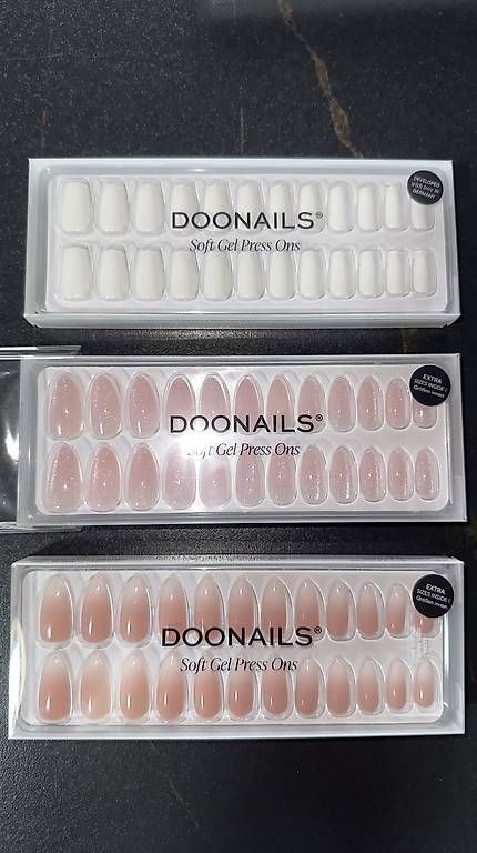 Unghie finte: Doonails Nägel Pres Ons NEU  – Usato da Rüthi (Rheintal) venduto da ine_98z7