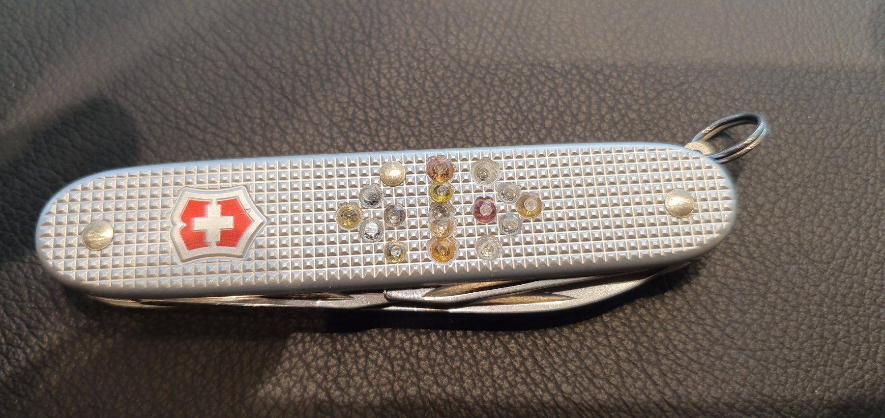 Victorinox Taschenmesser: SCHWEIZER TASCHENMESSER MIT ECHTEN SAFIR – Gebraucht aus Unterägeri von Altgoldschmuck 8
