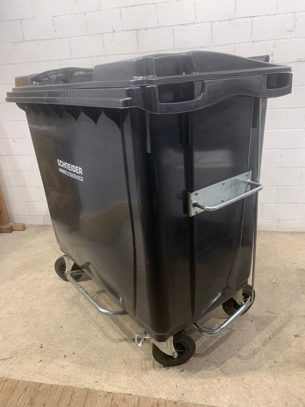 Altro per Ufficio & Commercio: Schöner, Ochsner Container Abfallcontainer 770 Liter – Usato da Wallisellen venduto da zappenduster 2