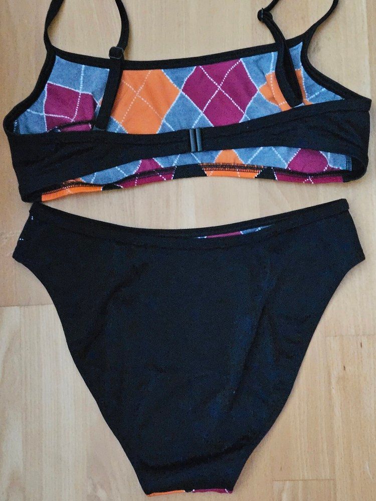 Triumph Costumi da bagno & Bikini: Neu: Triumph Bikini - schwarz bunt - Gr. 42 / B-Cup – Nuovo (secondo la descrizione) da Uznach venduto da Laeuffer 1