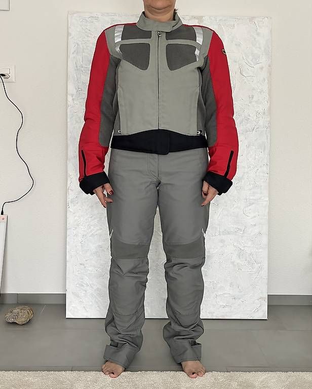BMW Pantaloni: BMW Airflow 3 Töffhose Gr. 38 – Usato da Wünnewil venduto da april24 3