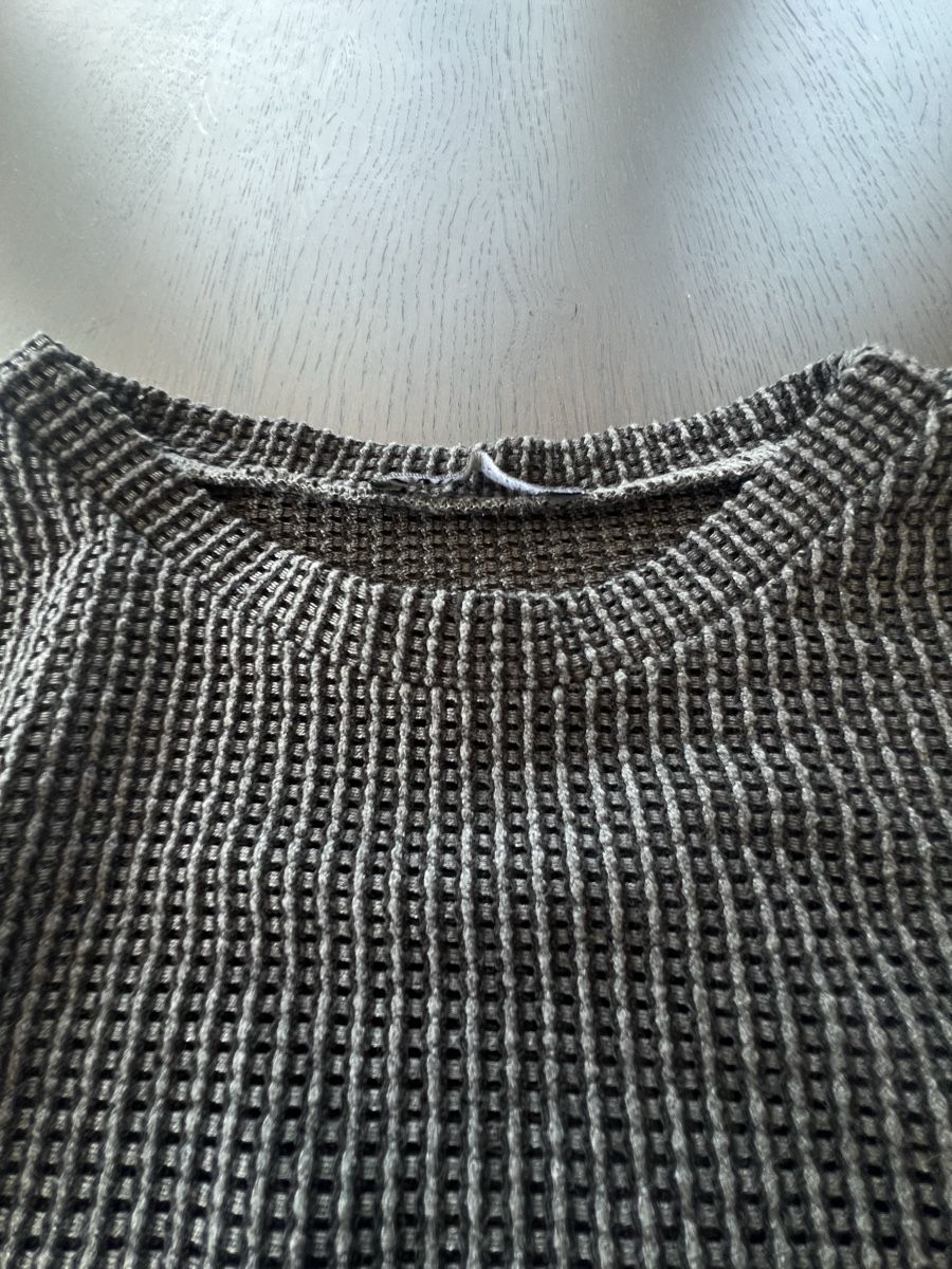 Zara Top: Langarm Oberteil mit Netz-/Gitterstruktur – Usato da Uster venduto da m_21 1