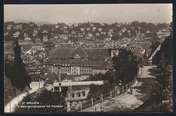 Cartoline postali: St. Gallen, St. Georgenstrasse mit Klost – Usato da Berlin venduto da bartko-reher