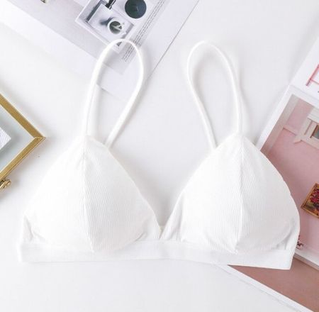 NEUER weisser BH Bralette mit Brust Cups Gr. XS/S - 221596