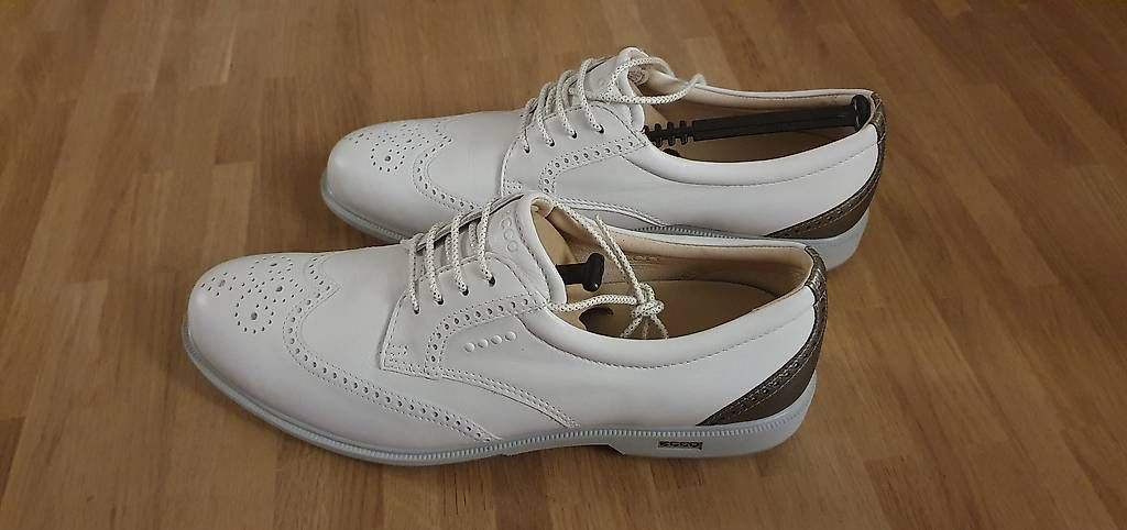 Chaussures femmes: Neue ecco Golfschuhe, Grösse 40 – D'occasion à Zürich par zuHause75 2