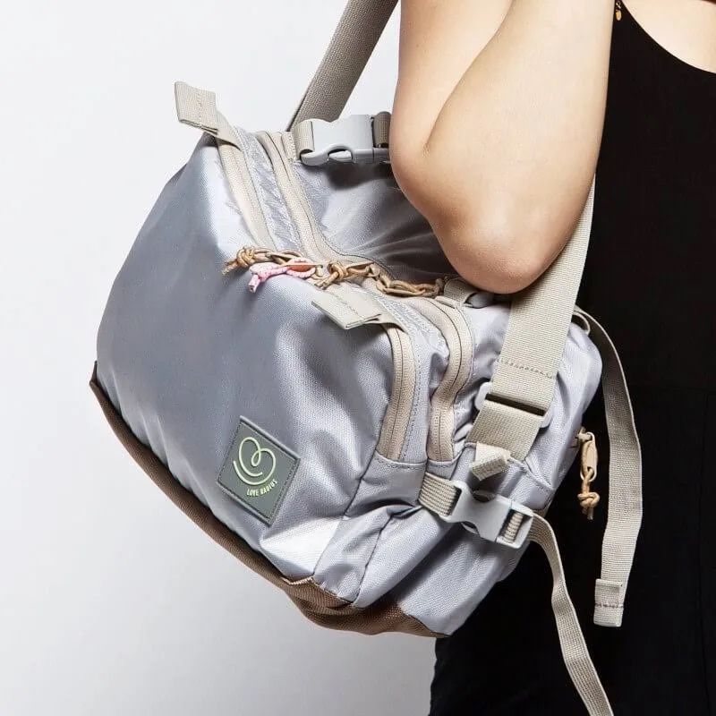 Borse: NEU Love Radius CaravanBag Warm Silver – Nuovo e nell'imballaggio originale da Malleray venduto da 2v8v 1