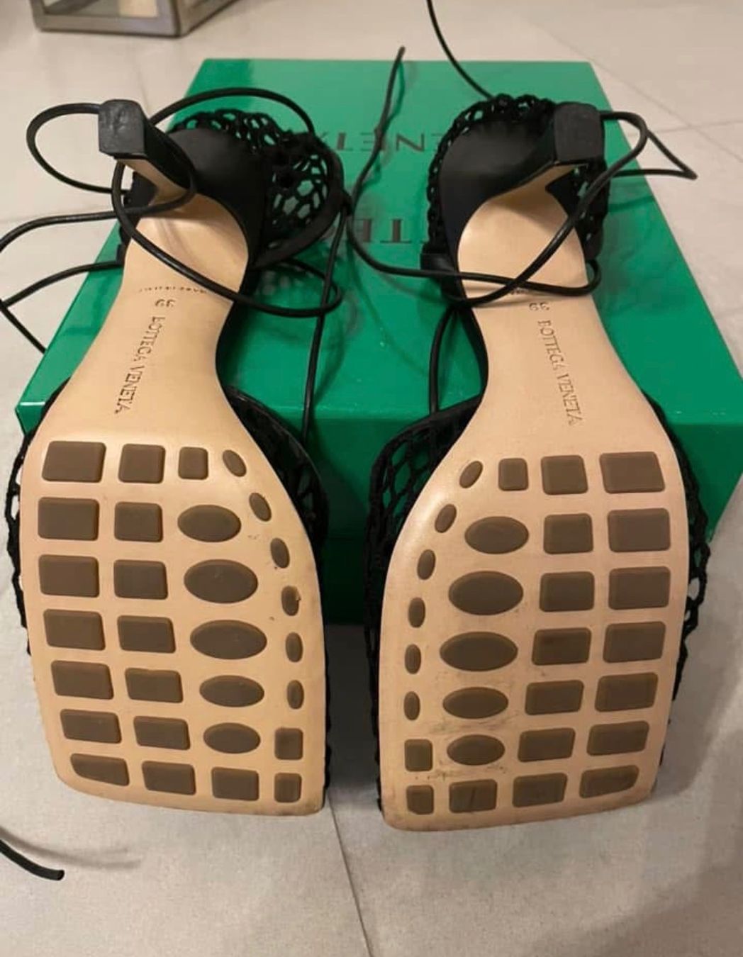 Bottega Veneta Scarpe da donna: Bottega Veneta square mesh sandal – Usato da Uster venduto da Tanyushka 1