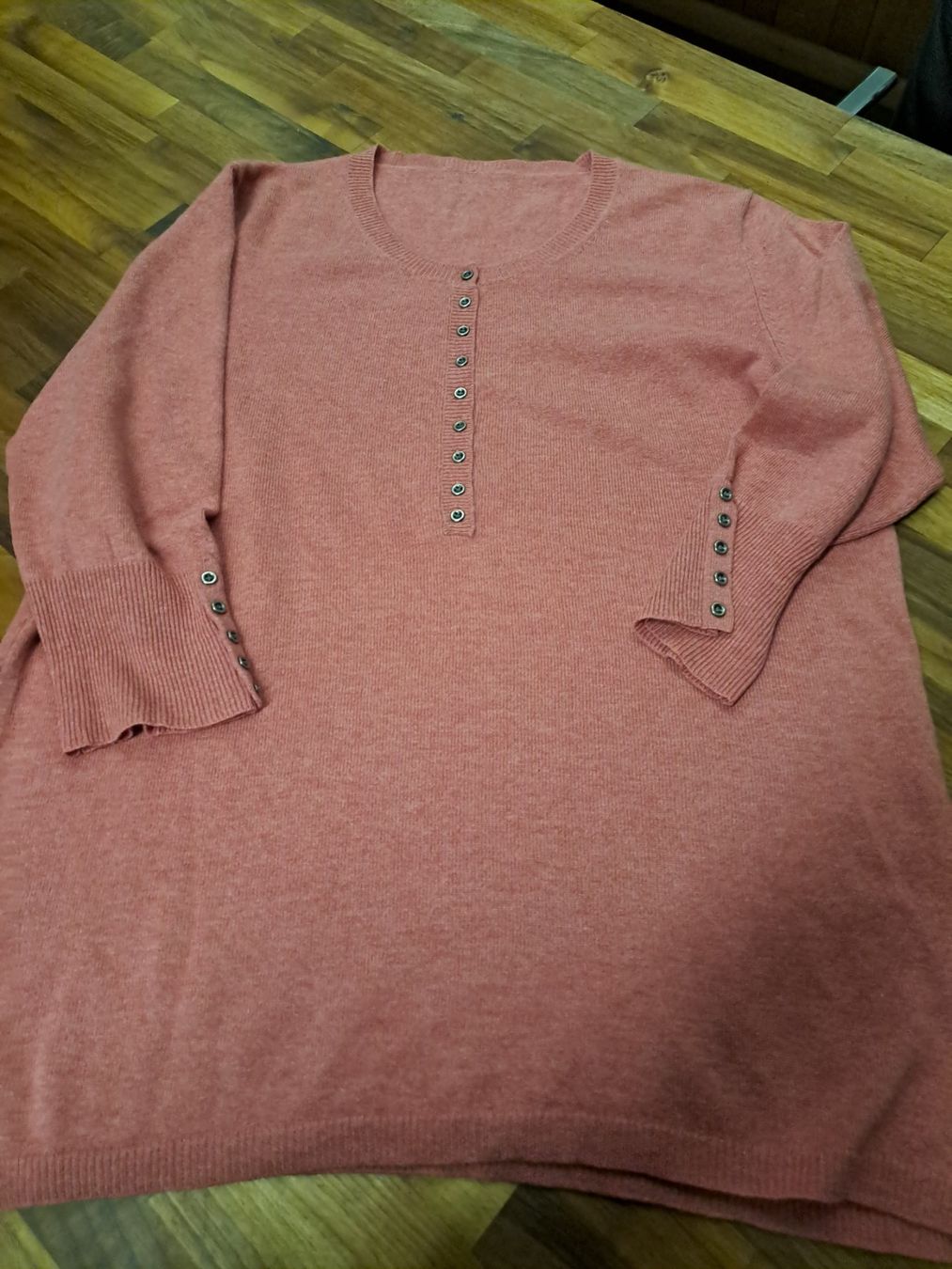 Pulls & Sweat-shirts: Kaschmirpulli Gr.ca.L neuwertig! – D'occasion à Emdthal par kasira