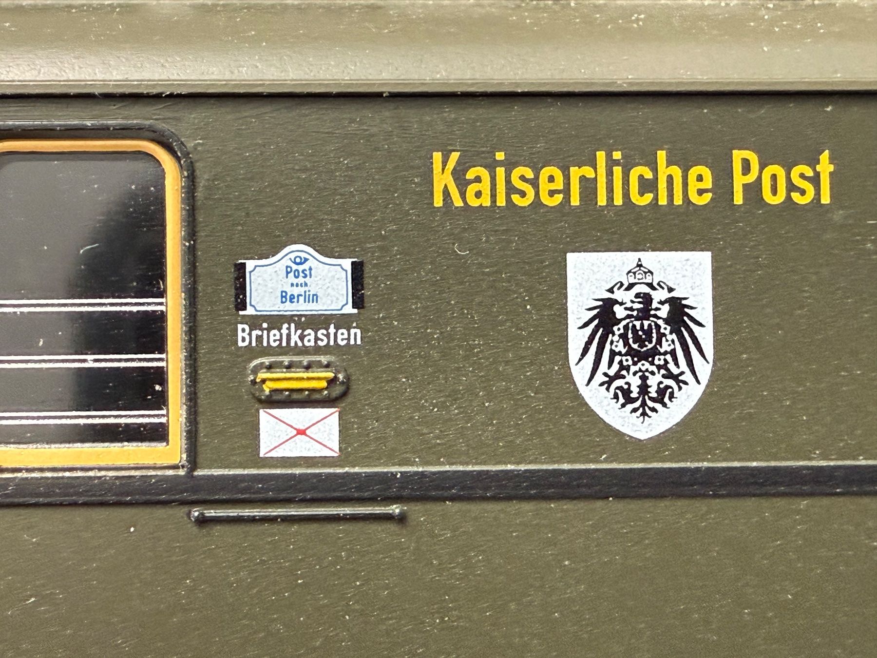 Fleischmann Modelleisenbahnen: FLM 5884 K.P.E.V. Bahnpostwagen Kaiserliche Post / DC HO – Gebraucht aus Jonschwil von sutfra12 6
