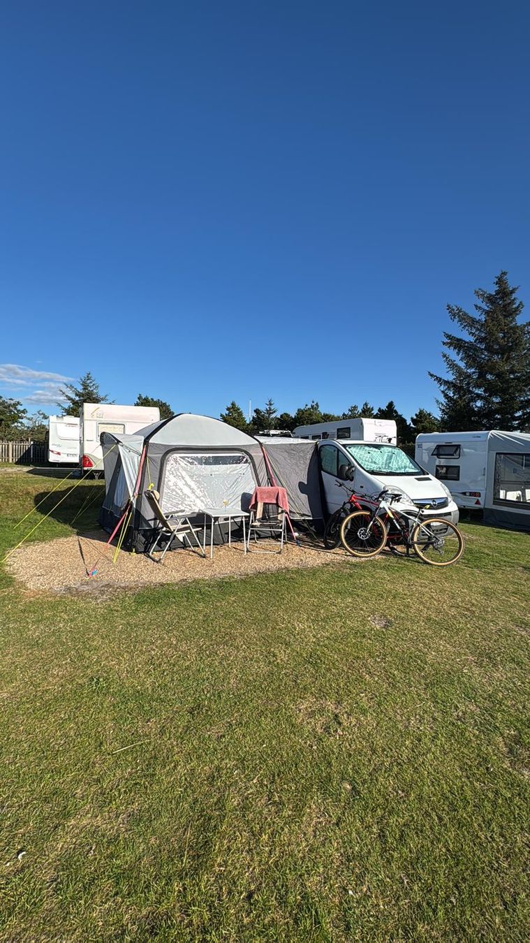 Veicoli da campeggio: Campervan Opel Vivaro Selbstausbau – Usato da Würenlingen venduto da Activia 8