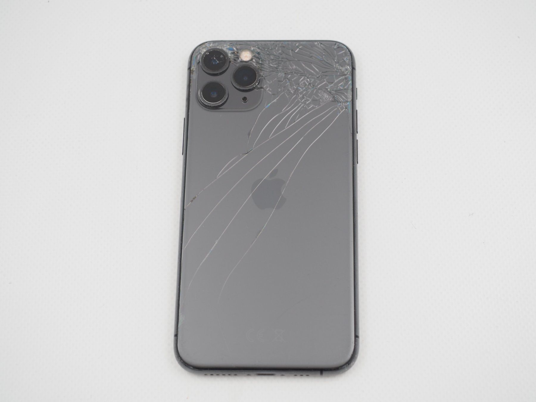 Apple Handys / Smartphones: APPLE iPhone 11 Pro iCloud gesperrt (26052716) – Defekt aus Zürich von fundsachenverkauf 3