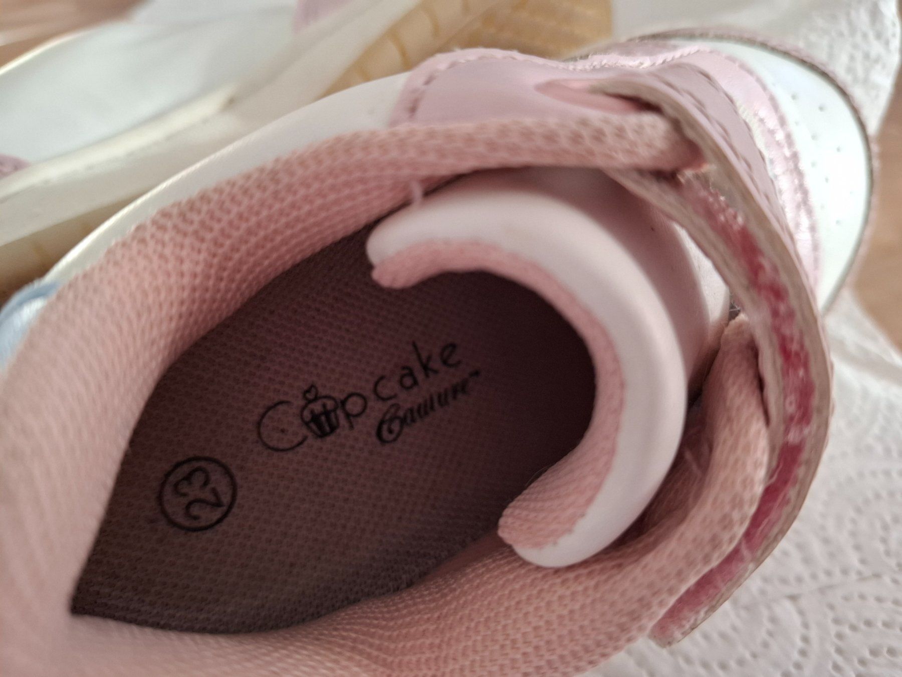 Schuhe für Mädchen: Cupcake Couture Sneaker, Gr. 23 – Gebraucht aus Dornach von shoe-lina 3