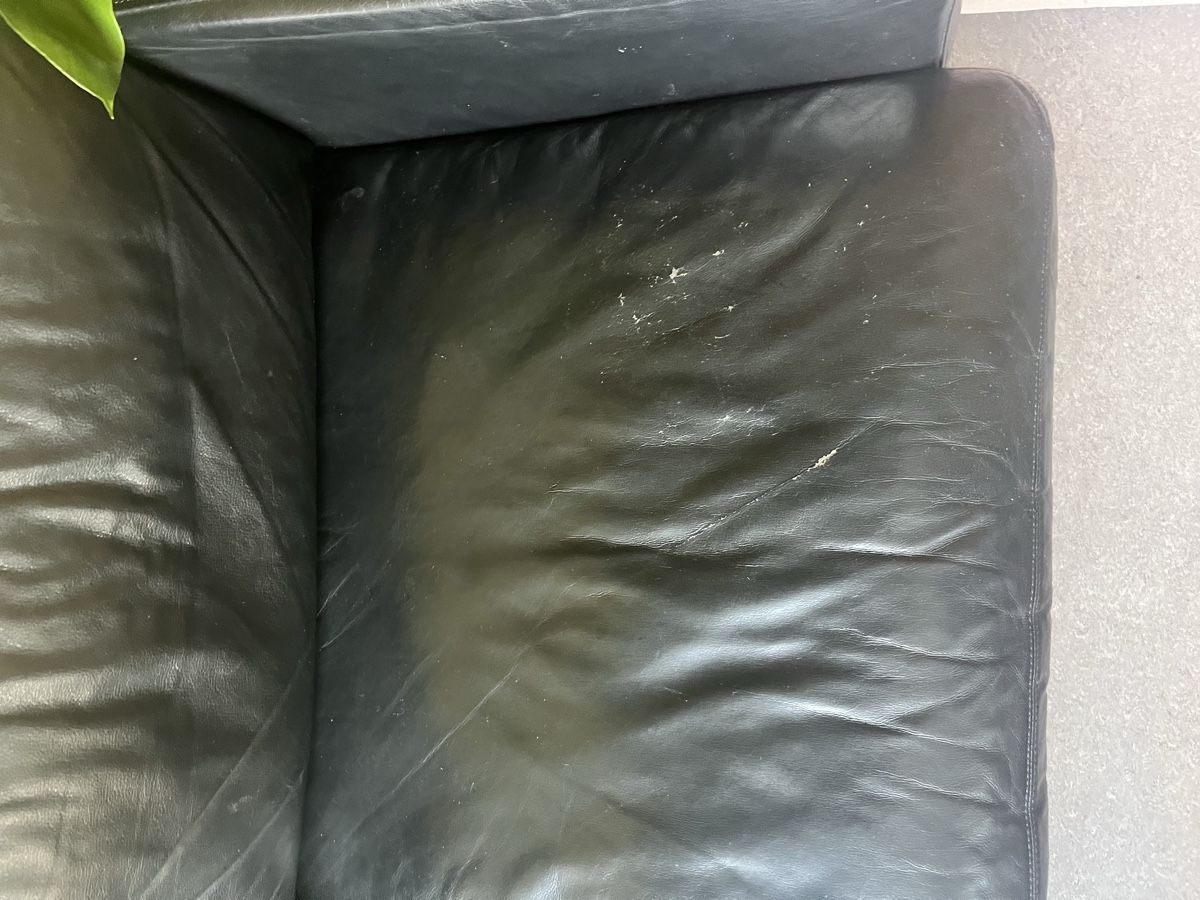 Sofas: schwarzes Ledersofa – D'occasion à Zürich par fiiiona 1