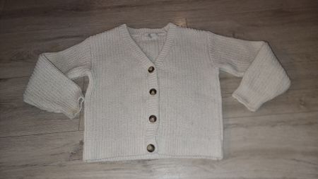 H&M Strickjacke, beige, Gr. 122/128