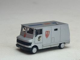 VE1- Preiser Mercedes Geldtransporter silbern