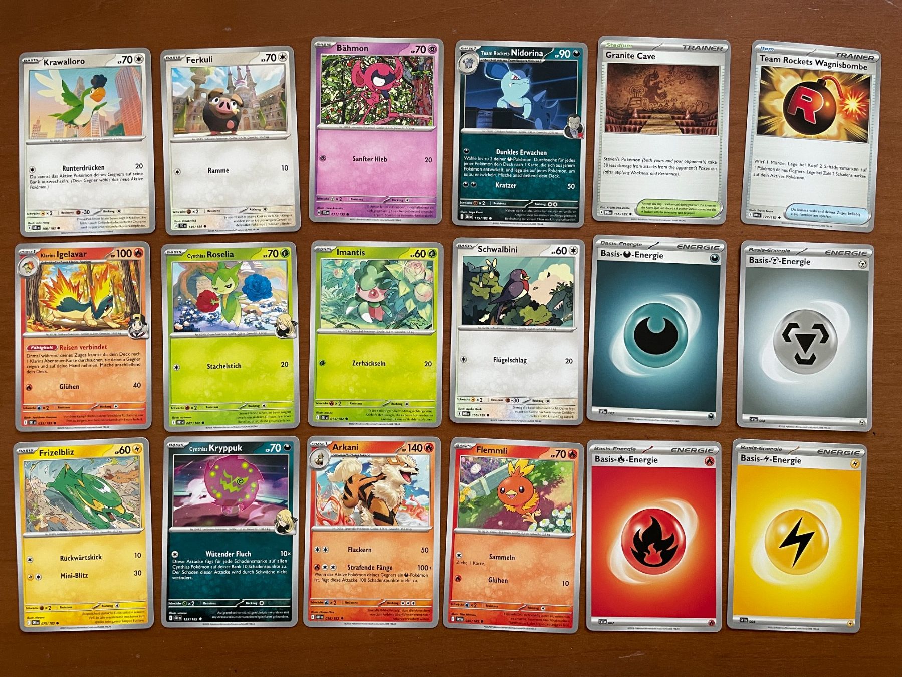 Pokémon Sammelbilder & Trading cards: Pokemon Karten Set (Versand gratis) – Neu (gemäss Beschreibung) aus Chur von Angerson
