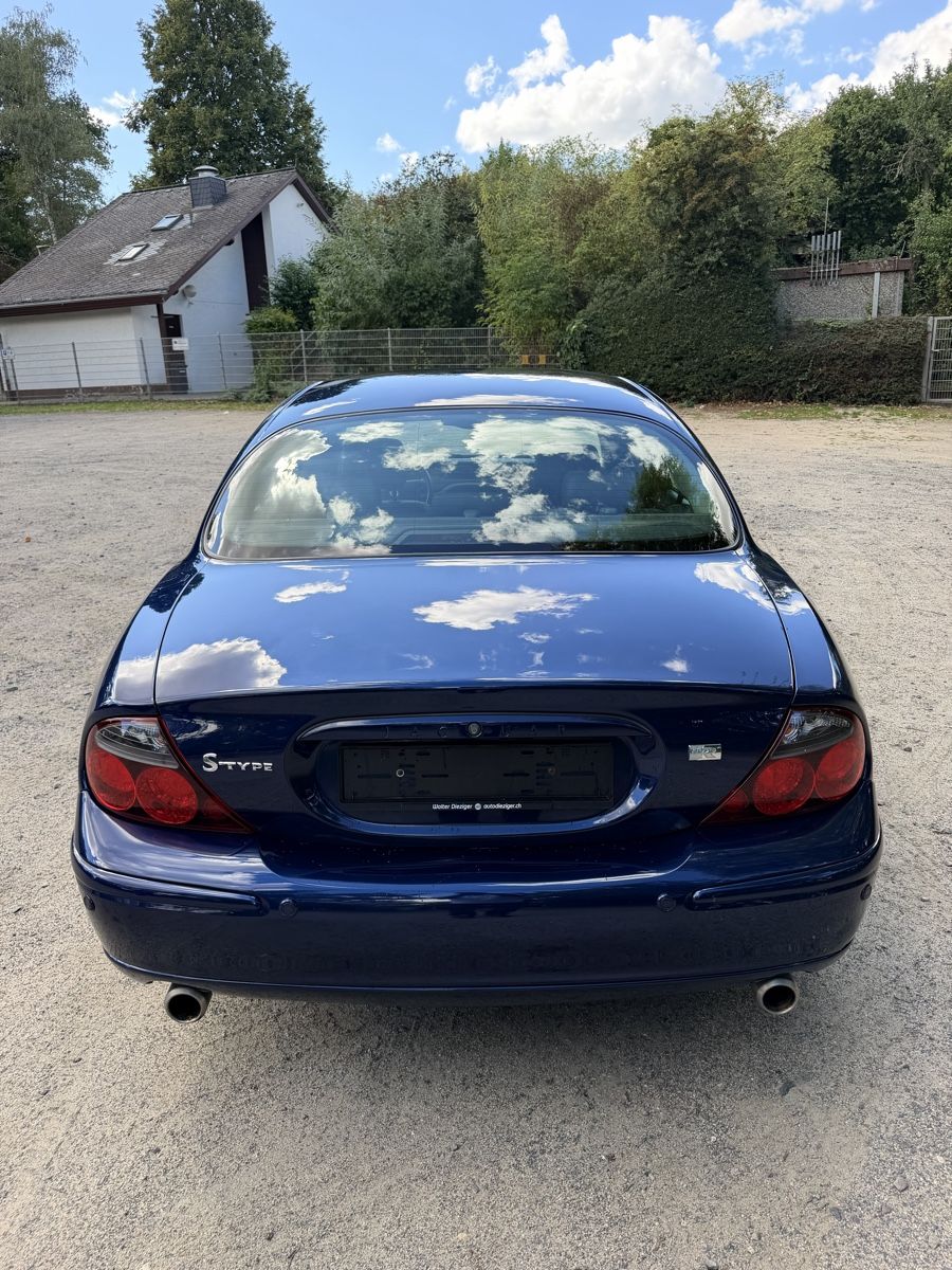 Jaguar Autos: JAGUAR S-TYPE R 4.2 S/C V8 KOMPRESSOR  – Gebraucht aus Luzern von Christian-07 3