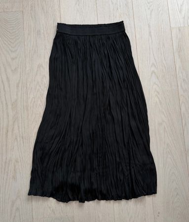 Marc Cain Plisseerock Size 1 (xs/s)
