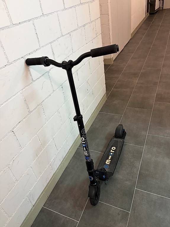 Kickboard: Micro E-Scooter – D'occasion à Meilen par yoka01