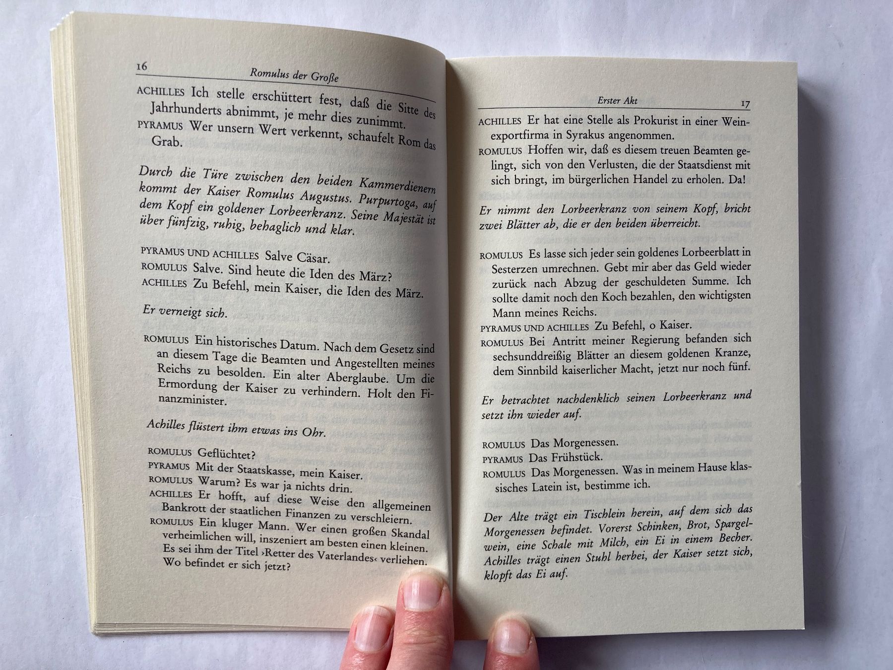 Bücher: Dürrenmatt: Romulus der Grosse, Komödie Theater – Gebraucht aus Bubendorf von Alpenheidi 9