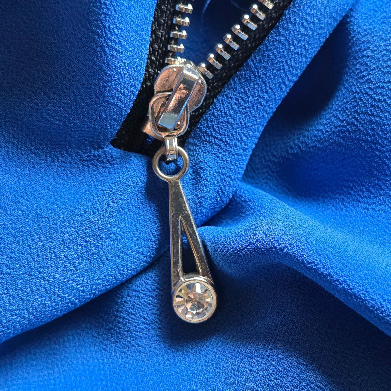 Blusen: 🐸 BLUSE / TUNIKA ROYALBLAU M – Gebraucht aus Môtier (Vully) von Frogs 2