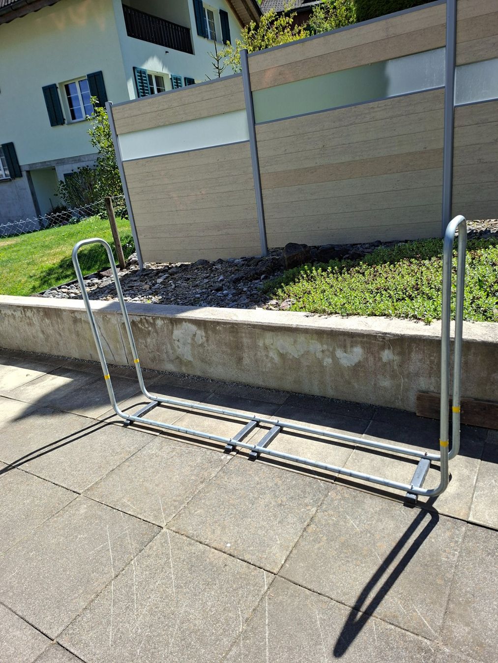 Scaffali: Brennholzgestell – Usato da Zürich venduto da Wydi6 1